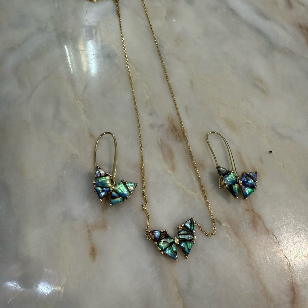Kendra Scott butterfly Gold and Abalone Jewelry Set